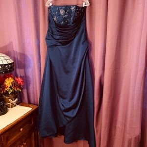 🎉 Final Sale-going to consignment 12/1